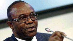 Read more about the article Nigeria targets $10 billion new oil, gas investments in five years