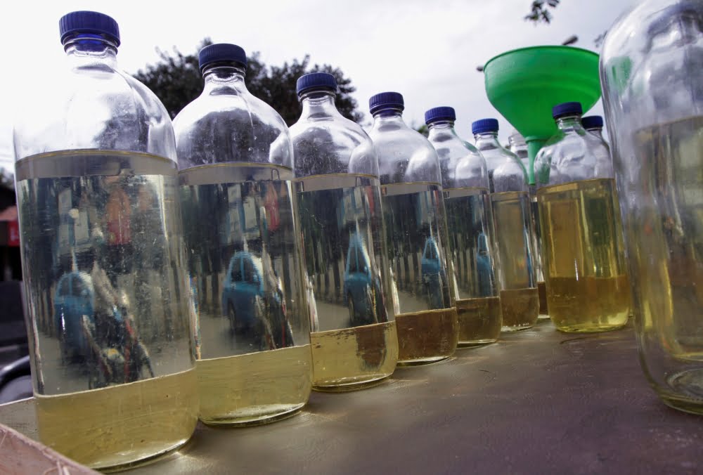 Read more about the article Illegal fuel market flourishes in Southeast Asia