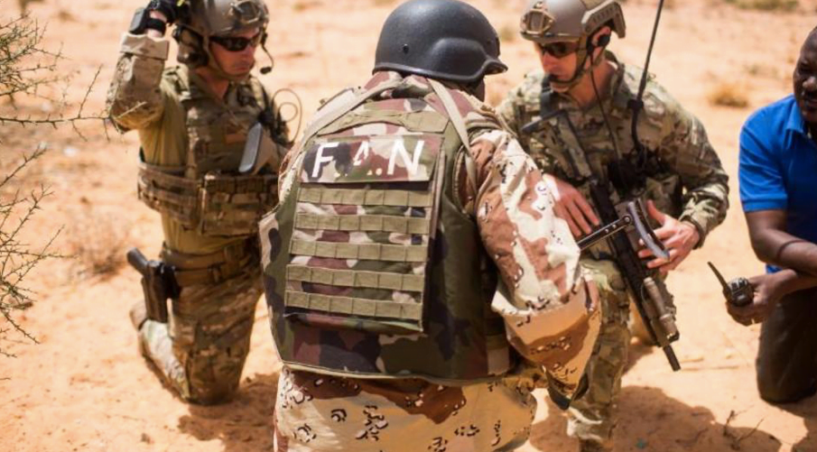 You are currently viewing Somalia: US soldier killed, 4 wounded in Al-Shabab attack