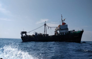 Read more about the article Indian Navy’s anti-piracy patrol seizes arms and ammunition off Somalia coast from a vessel