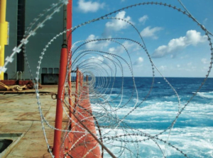 Read more about the article Ships on alert following three attacks off Nigeria in 24 hours